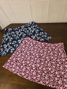 Tranquility By Colorado Floral Print Golf  Performance Skorts Pink & Navy Sz Med
